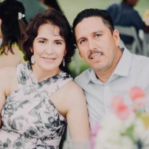 Meet your Posher, Hernandez